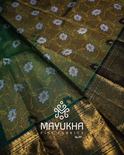2 Gram24k Pure Gold Zari Saree – Zari Checks with Double Nada