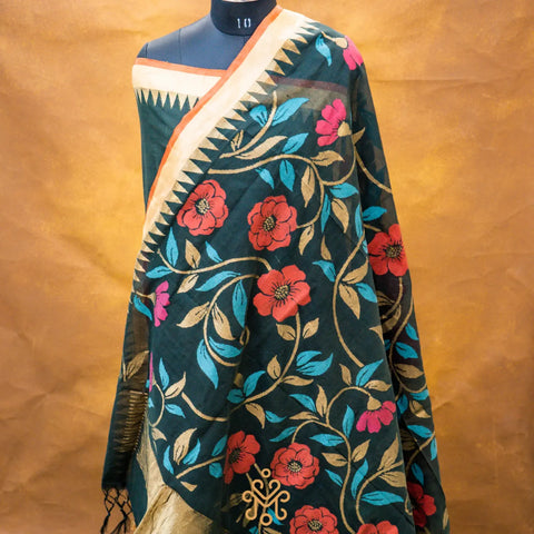 Jamdhani Suit	Black Floral